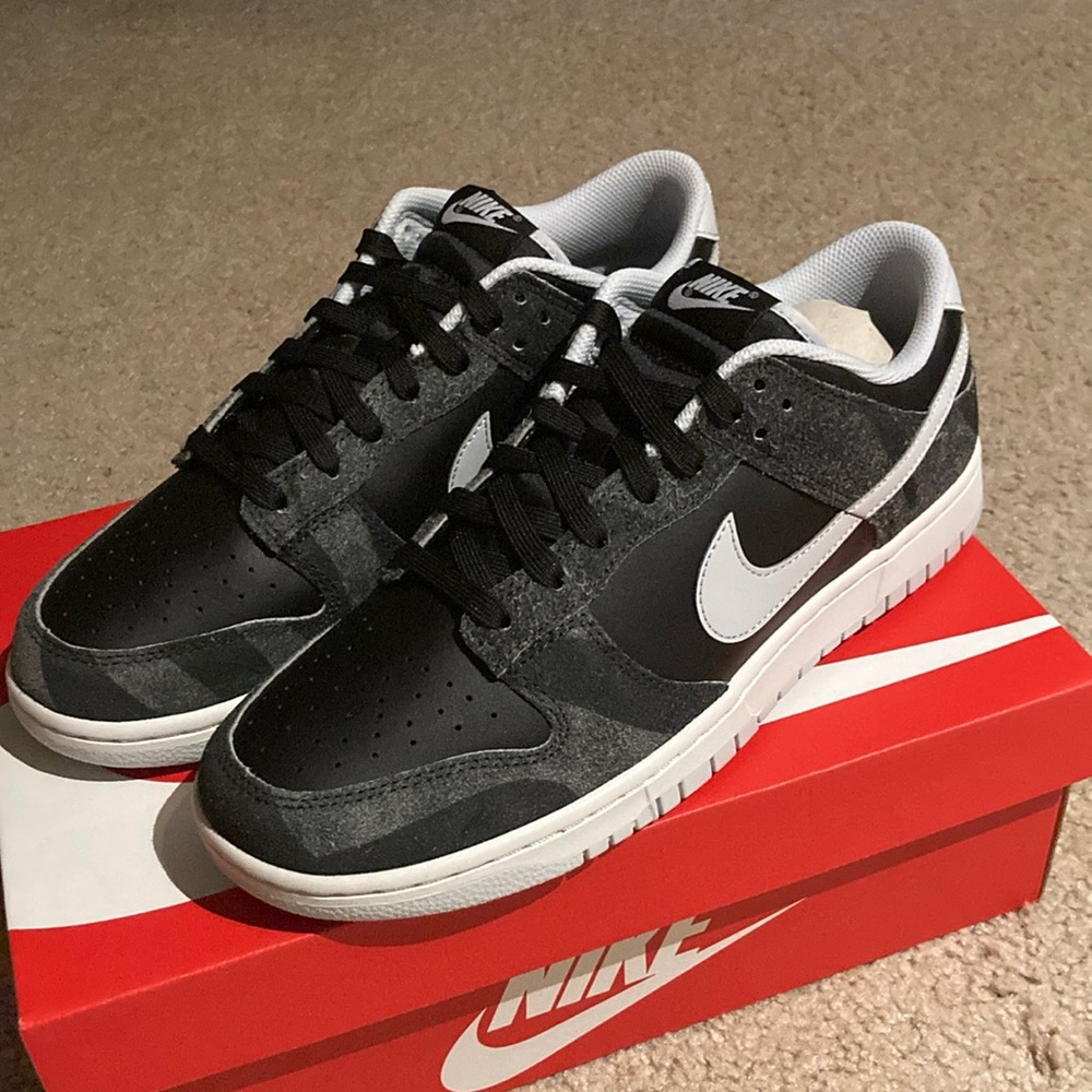 Nike Dunks zebra retro pack size 11